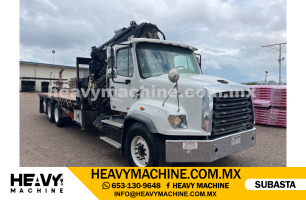 Grúa Articulada 2015 FREIGHTLINER 114SD