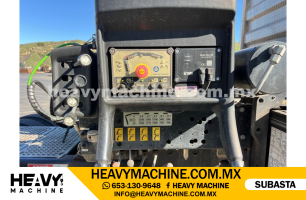 Grúa Articulada 2015 KENWORTH T800 Wide Hood 6x4