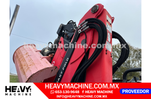 Grúa Articulada 2015 PETERBILT 365 CNG 6x4