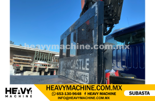 Grúa Articulada 2016 FREIGHTLINER 114SD