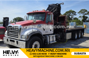 Grúa Articulada 2017 MACK GU713