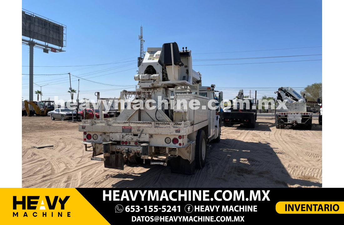 Grúa Broca 2002 Freightliner FL70