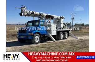  2000 INTERNATIONAL 4900