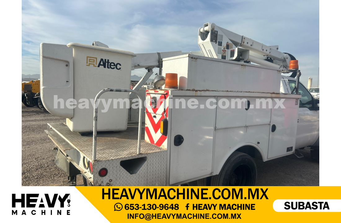 Grúa Canastilla 2009 FORD Ford F-450 XL 4x2