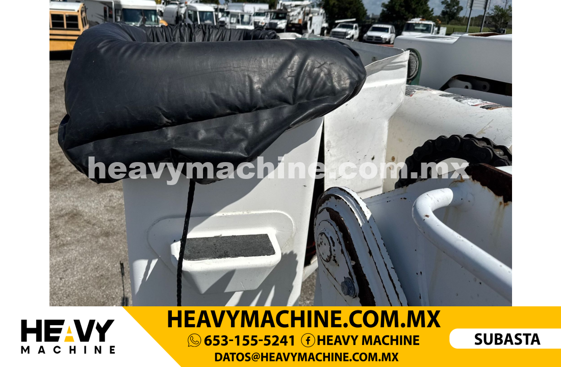 Grúa Canastilla 2014 Freightliner Business class M2 bucket truck