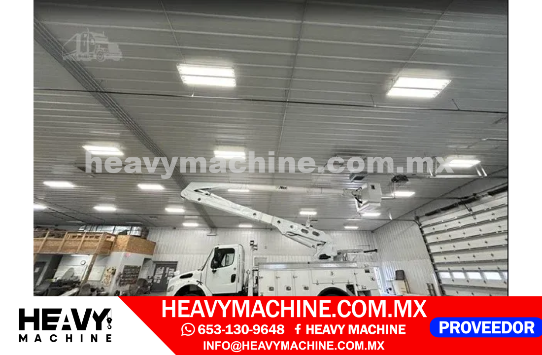 Grúa Canastilla 2015 FREIGHTLINER Bussines class