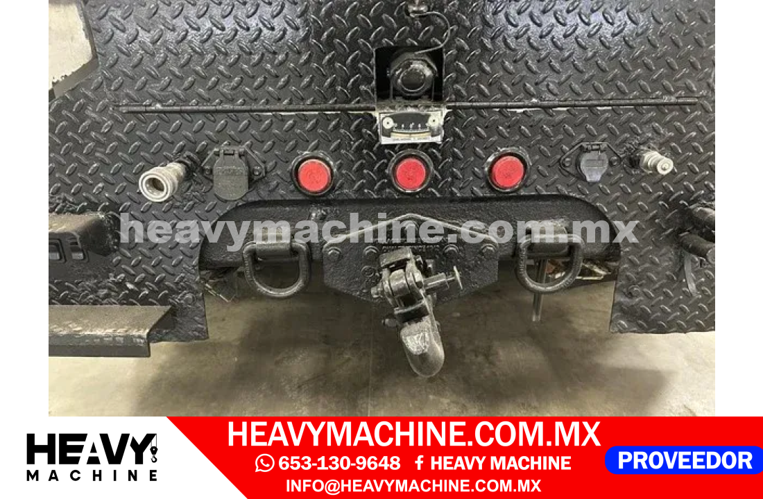 Grúa Canastilla 2015 FREIGHTLINER Bussines class