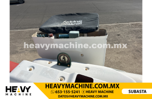 Grúa Canastilla 2003 INTERNATIONAL 7300