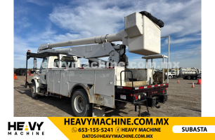  2005 INTERNATIONAL 4300