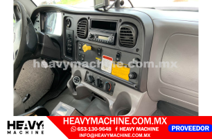 Grúa Canastilla 2010 FREIGHTLINER M2 106