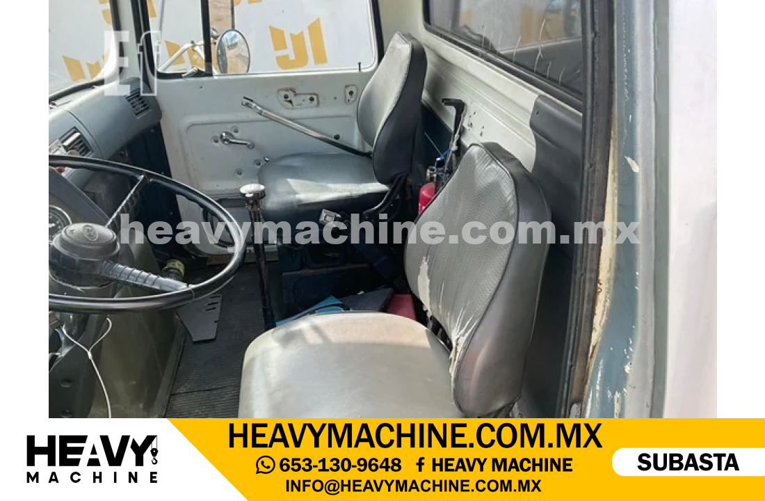 Grúa Titán 1987 FORD LNT8000