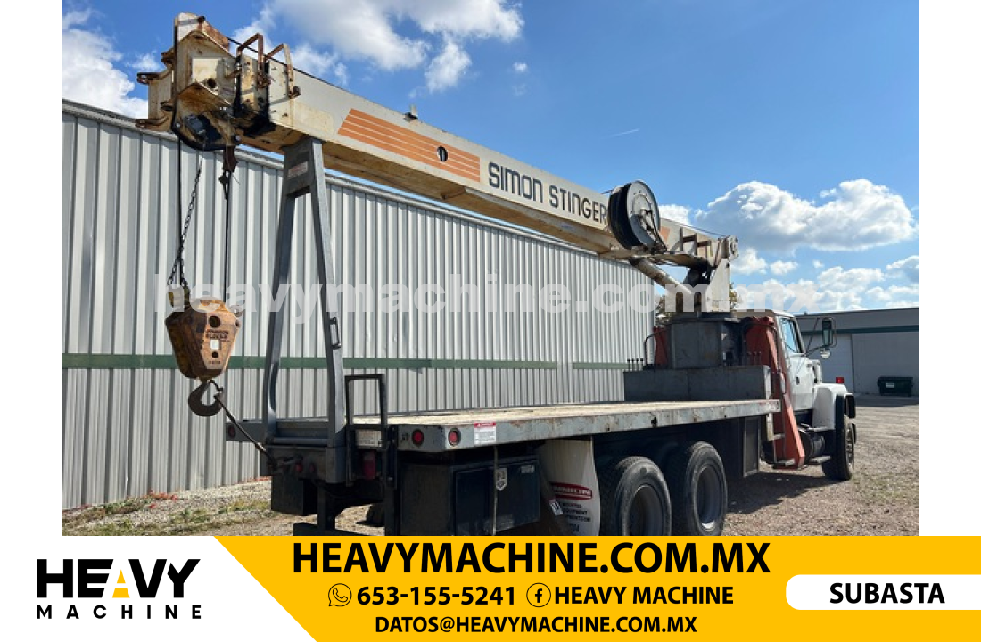 Grúa Titán 1995 FORD LT800