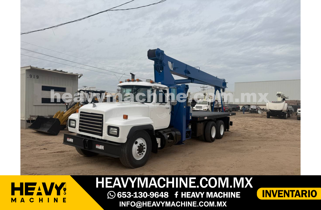 Grúa Titán 1996 MACK RD688S