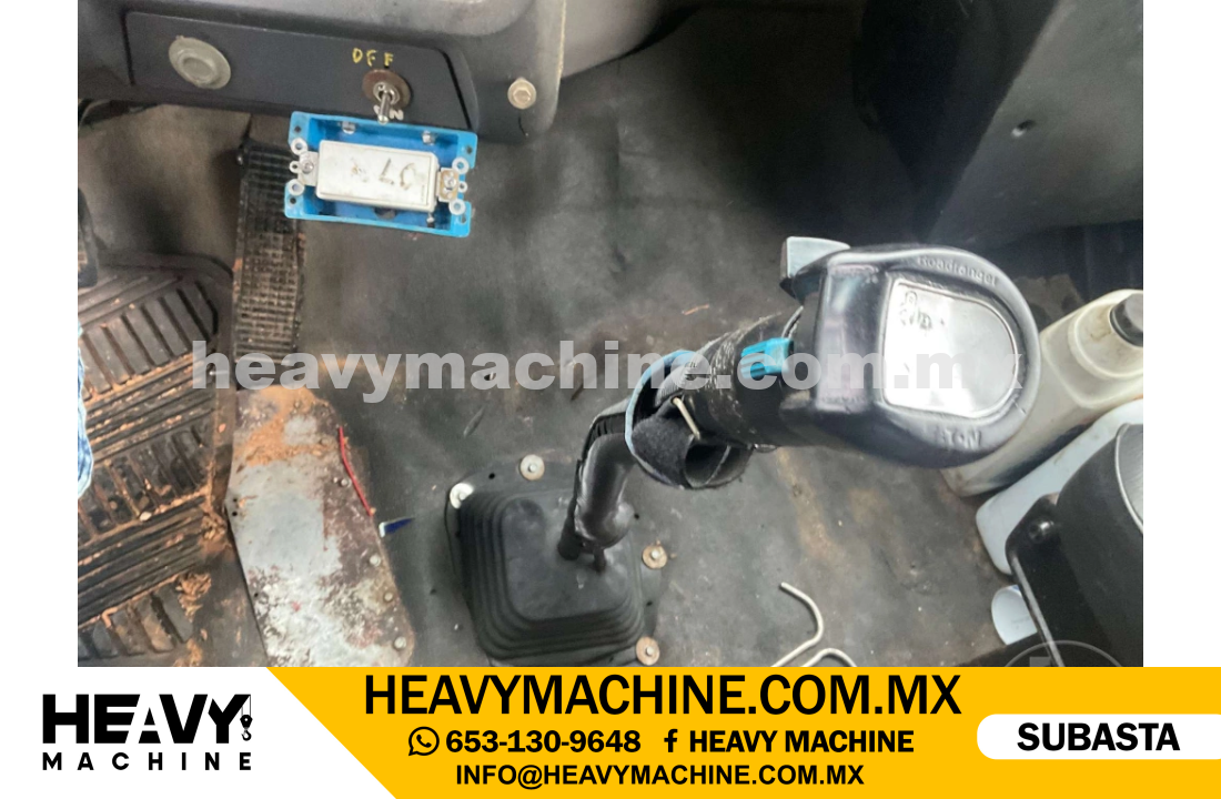 Grúa Titán 1997 FORD LTS8000