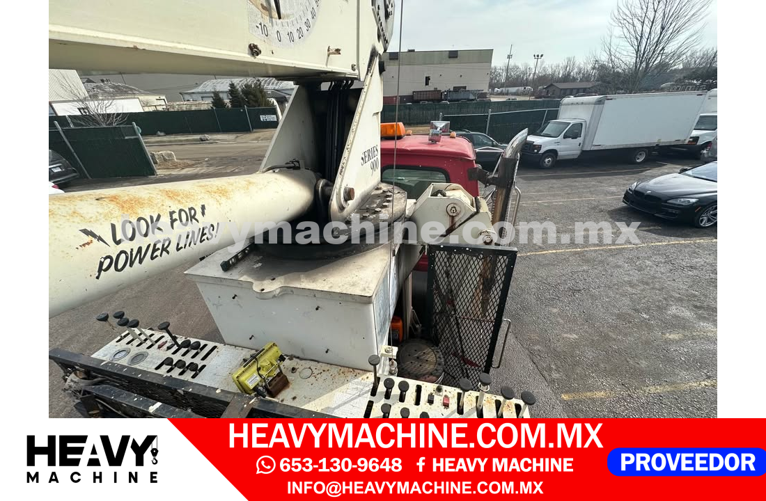 Grúa Titán 1998 FORD louisville