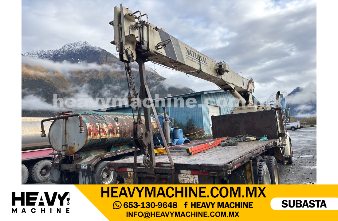 Grúa Titán 1999 STERLING L7501