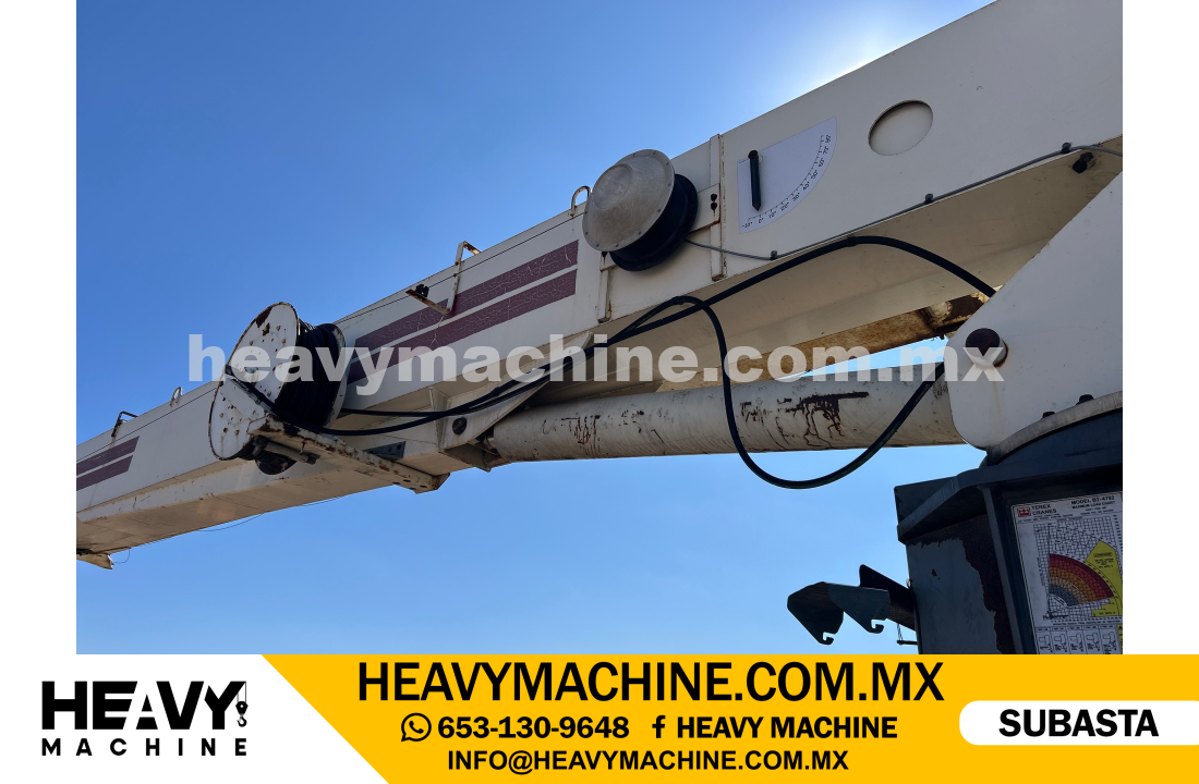 Grúa Titán 1999 STERLING LT7501