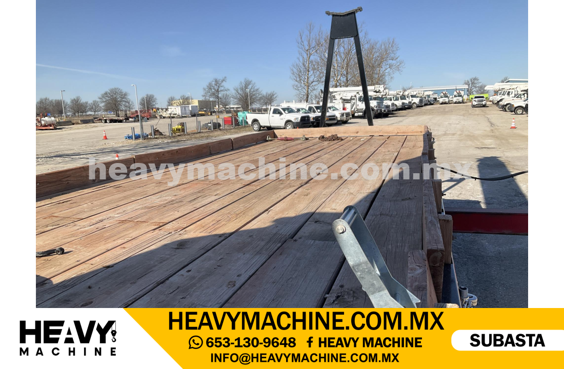 Grúa Titán 1999 STERLING LT8511