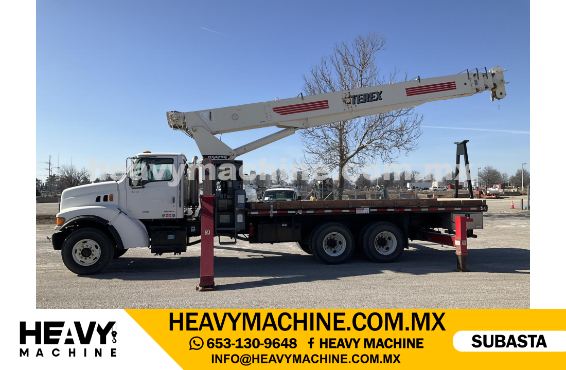 Grúa Titán 1999 STERLING LT8511