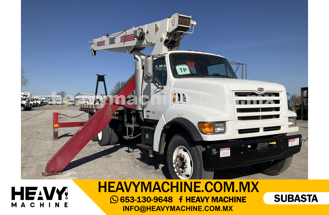 Grúa Titán 1999 STERLING LT8511