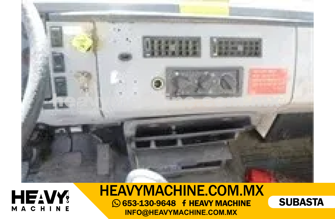 Grúa Titán 2000 FREIGHTLINER FL70