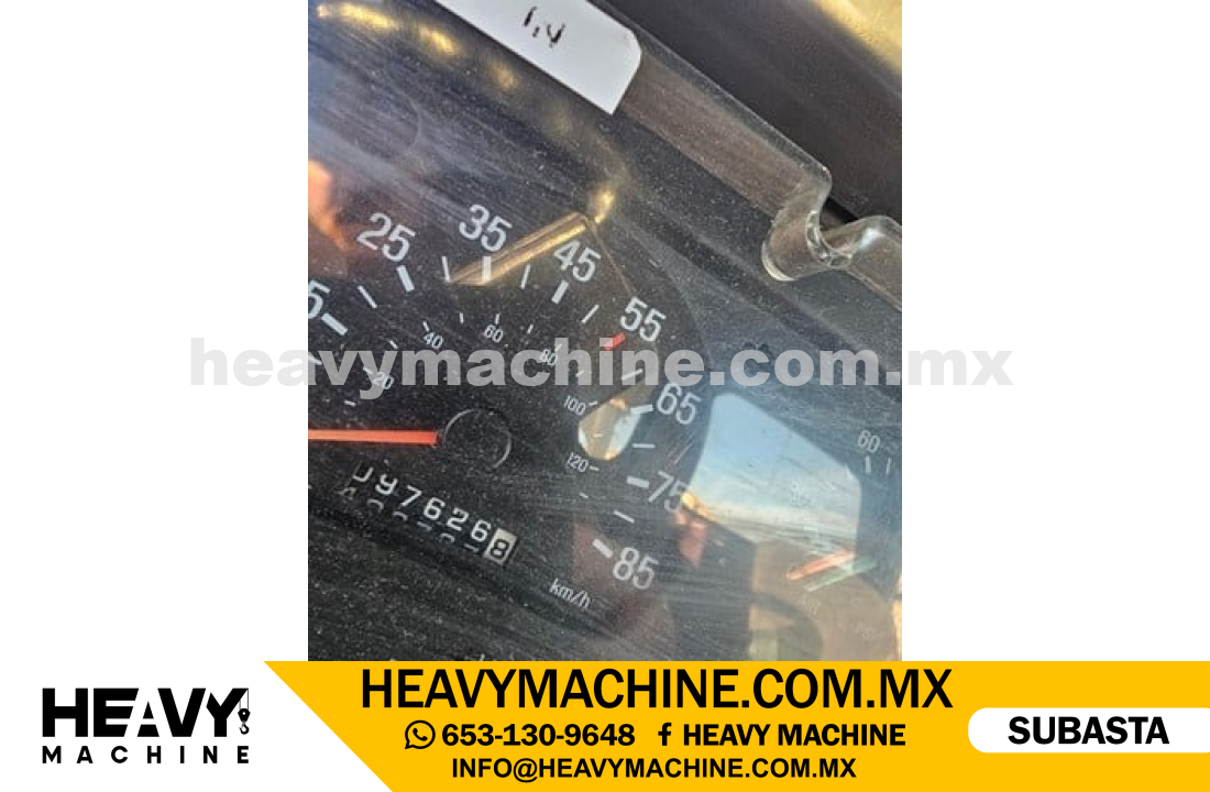 Grúa Titán 2000 STERLING LT9500