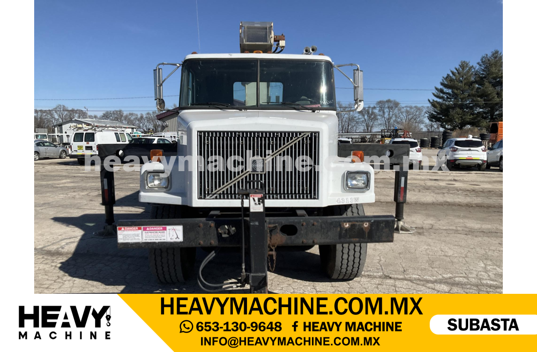 Grúa Titán 2000 VOLVO