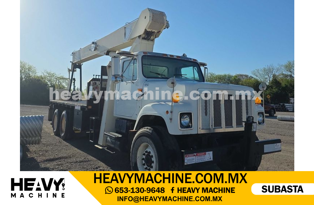 Grúa Titán 2001 INTERNATIONAL 2554