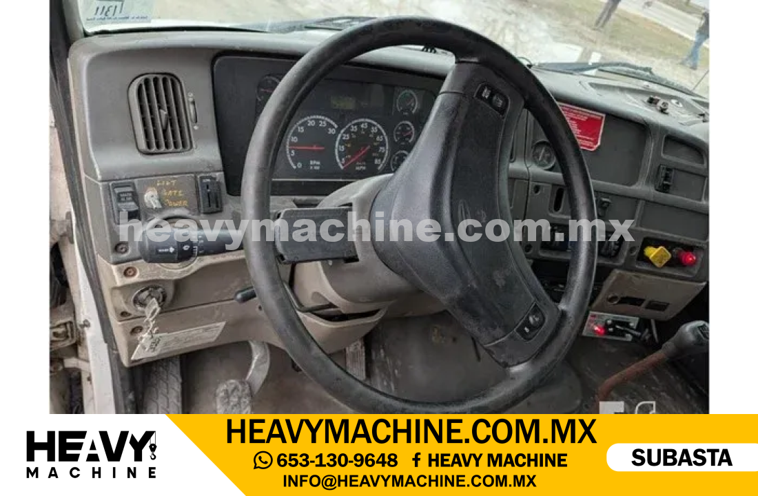 Grúa Titán 2001 STERLING M7500