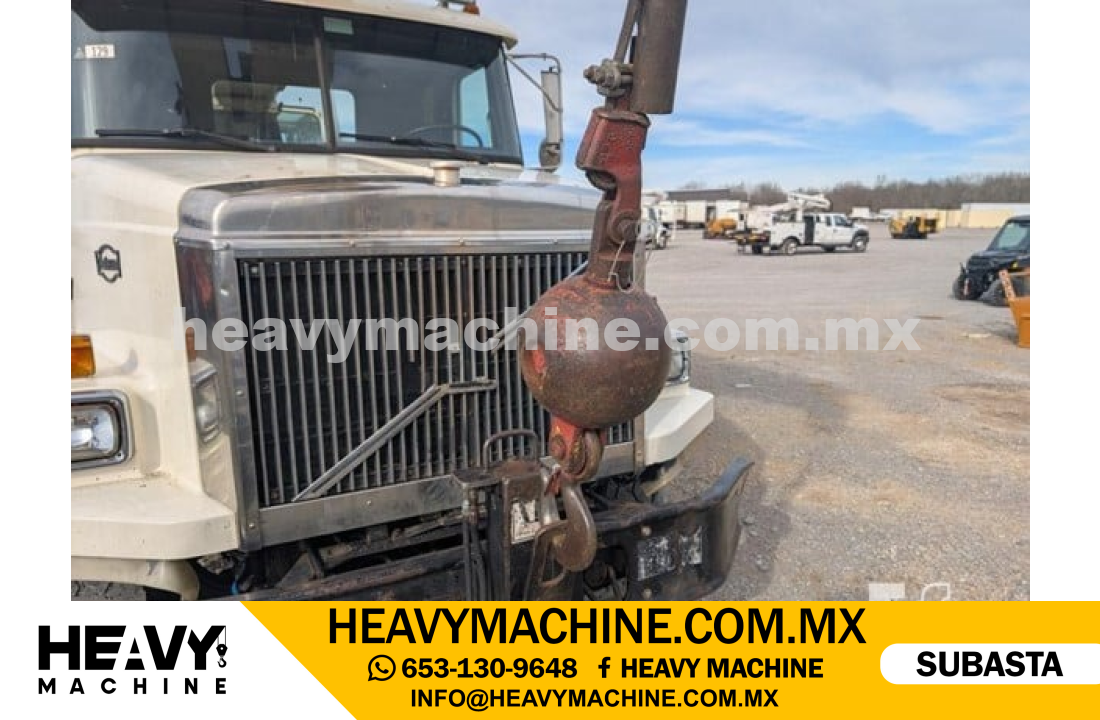 Grúa Titán 2001 VOLVO