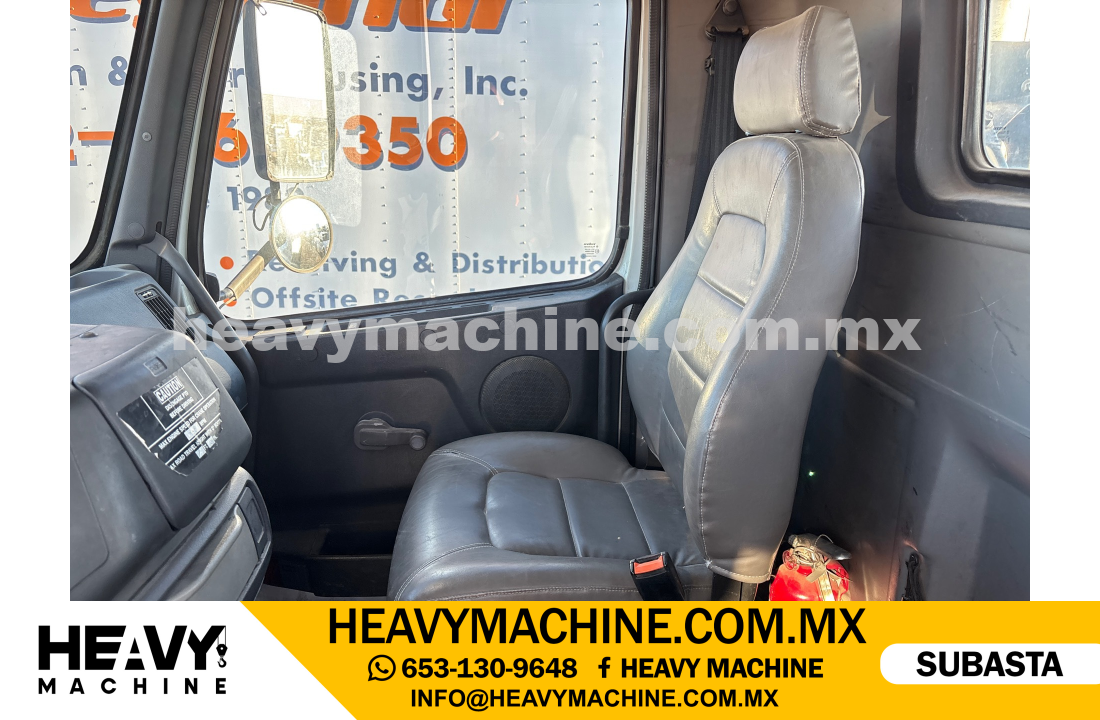 Grúa Titán 2002 VOLVO VHD