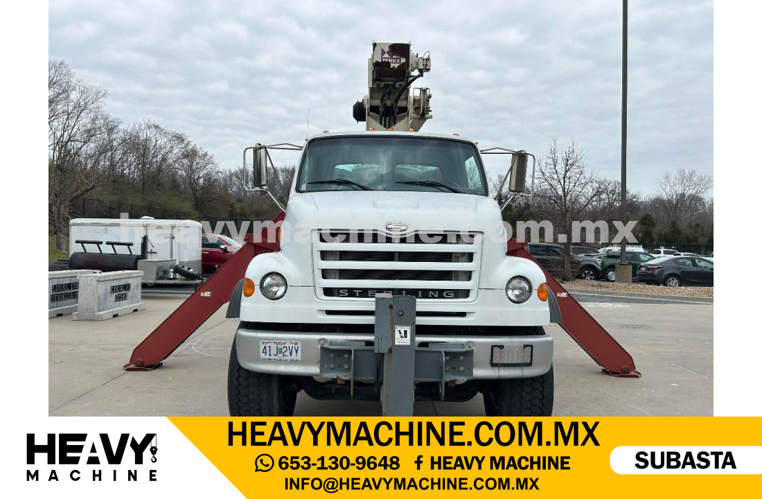 Grúa Titán 2003 STERLING LT7500