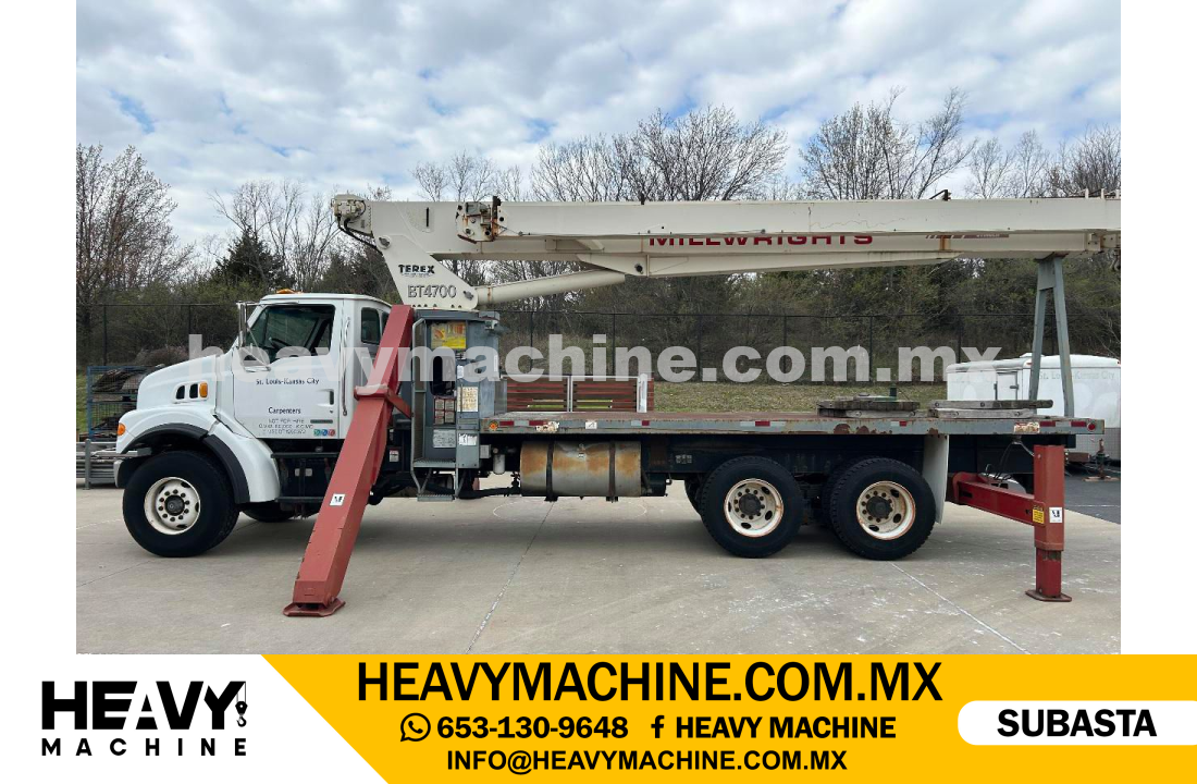 Grúa Titán 2003 STERLING LT7500