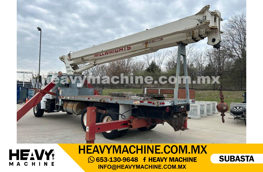 Grúa Titán 2003 STERLING LT7500