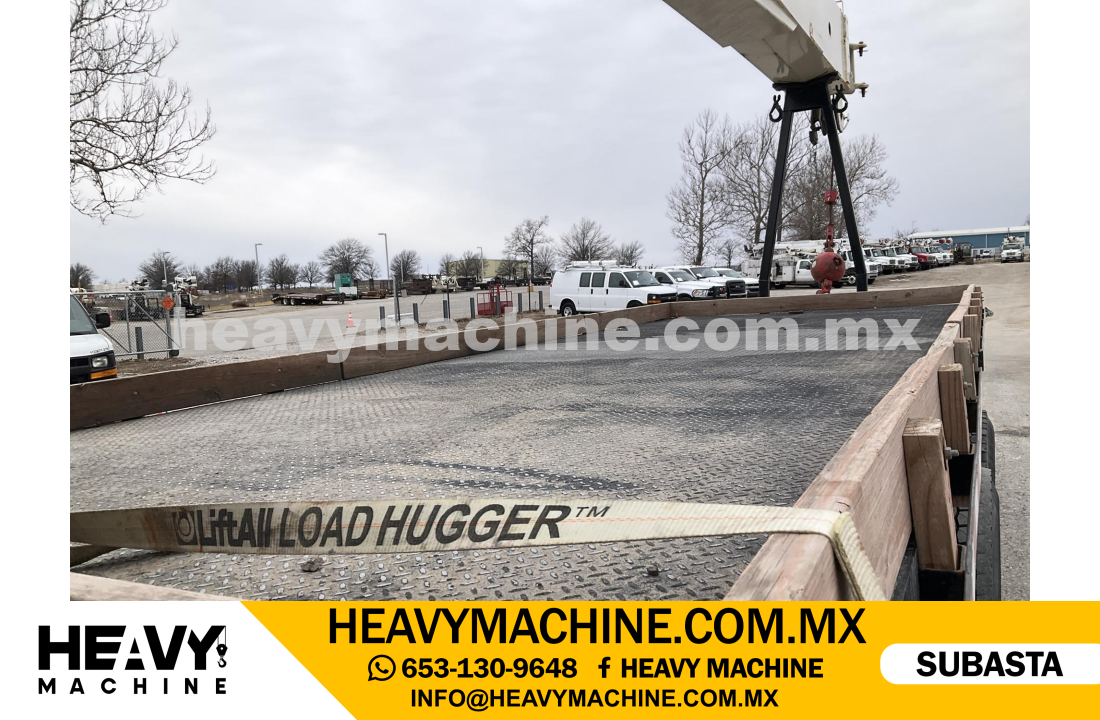 Grúa Titán 2004 PETERBILT 357