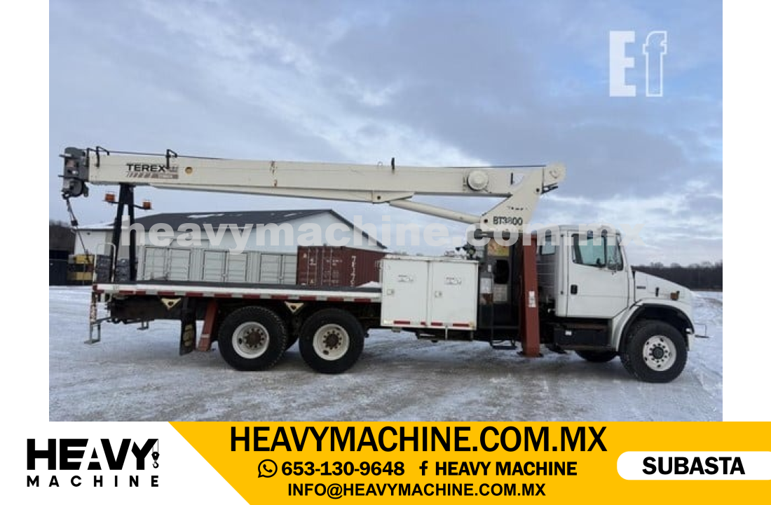 Grúa Titán 2005 FREIGHTLINER FL80