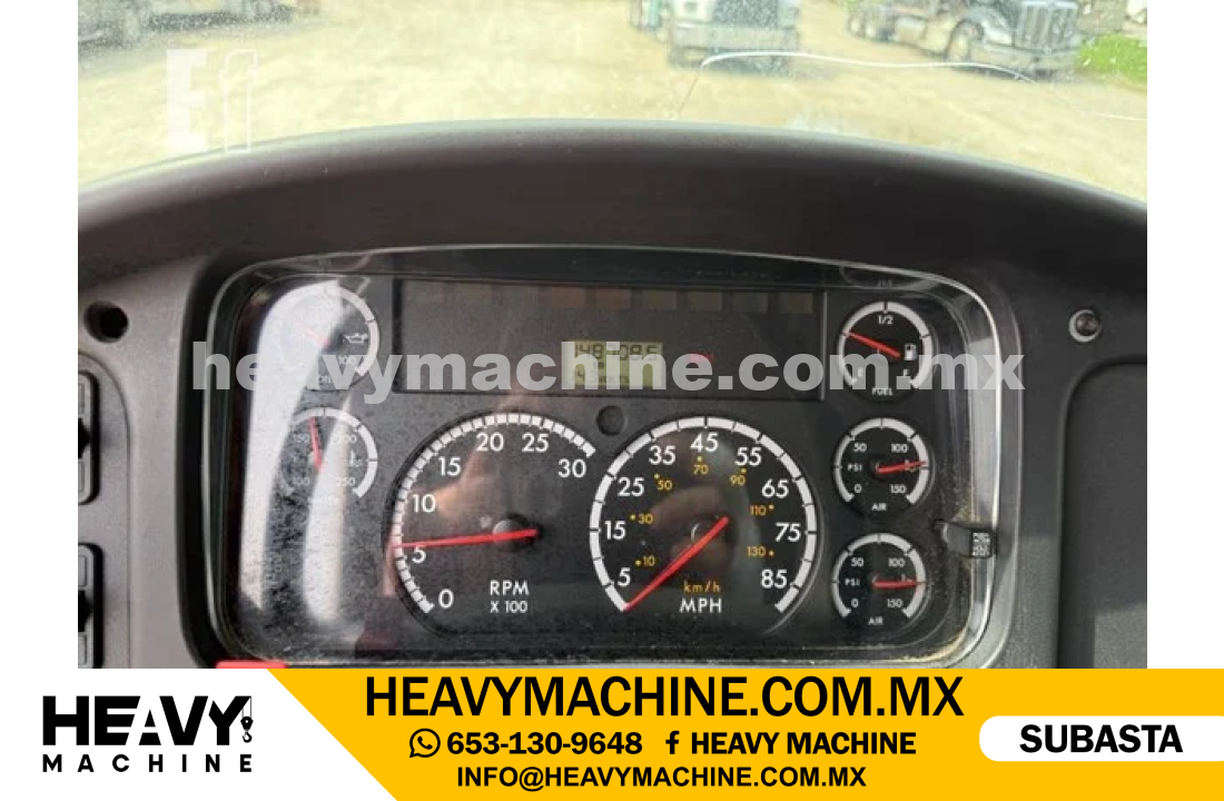 Grúa Titán 2005 FREIGHTLINER M2106V