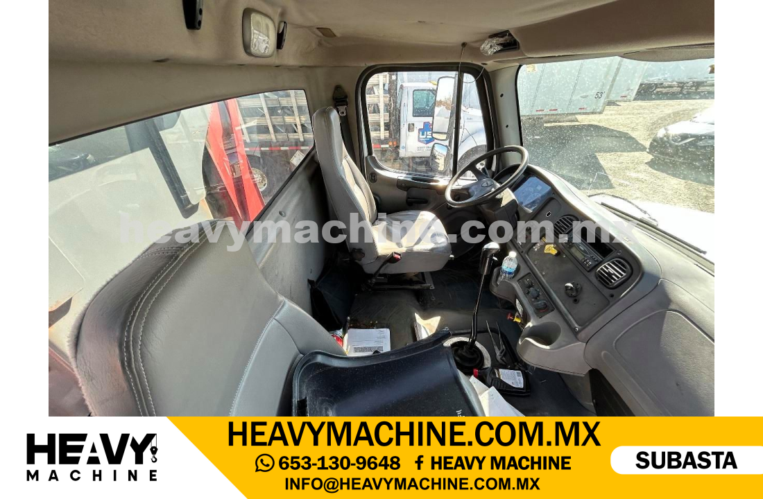 Grúa Titán 2005 FREIGHTLINER M2