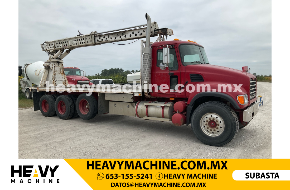Grúa Titán 2005 MACK CV713
