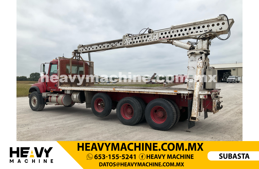 Grúa Titán 2005 MACK CV713