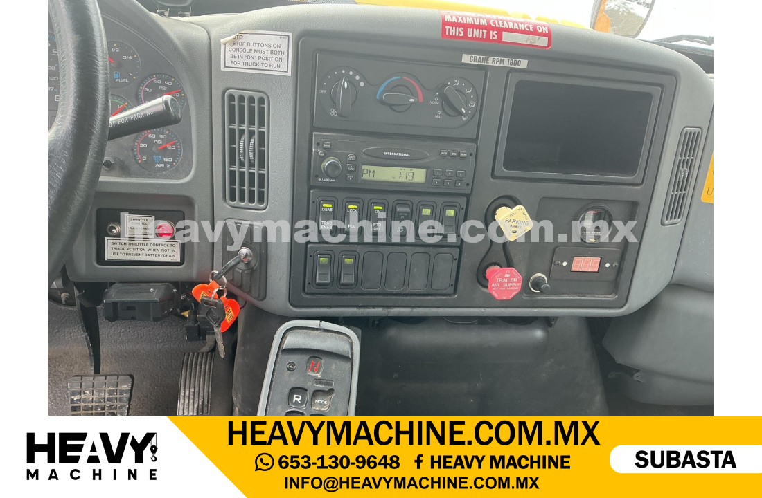 Grúa Titán 2006 INTERNATIONAL 4400