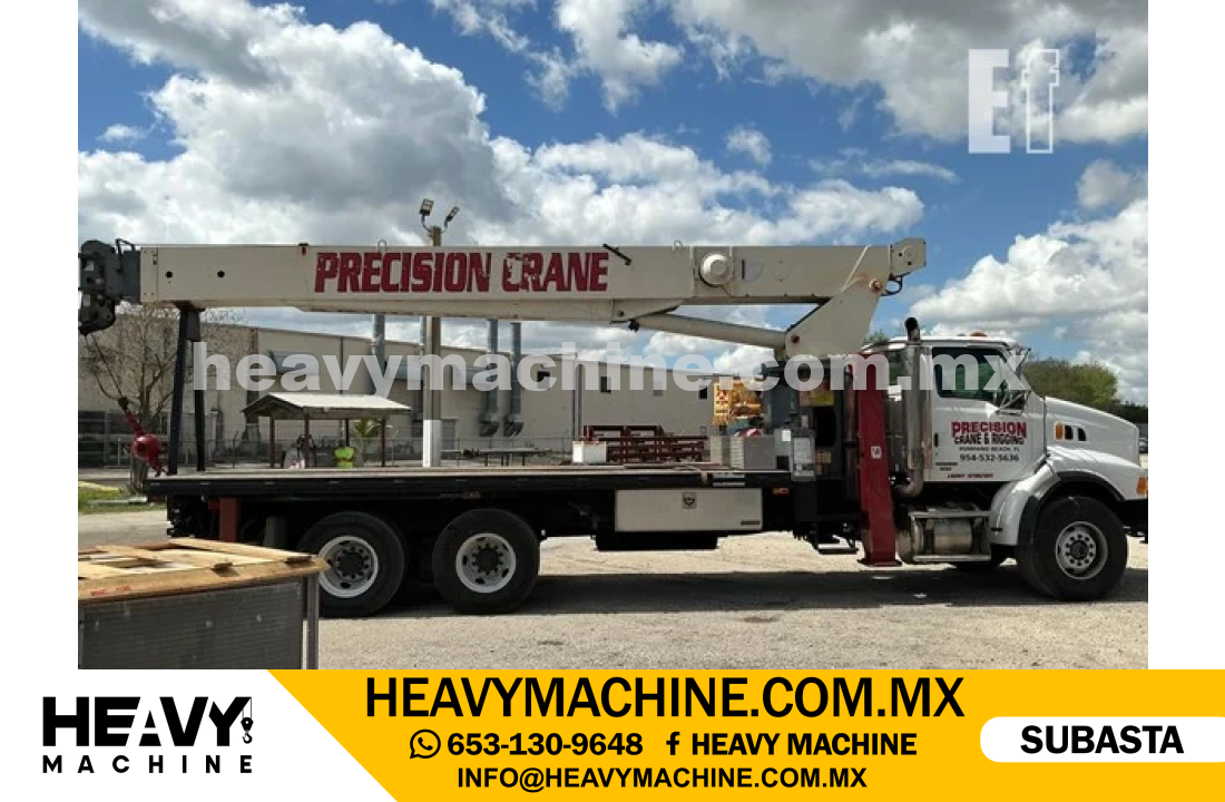 Grúa Titán 2006 STERLING L9500