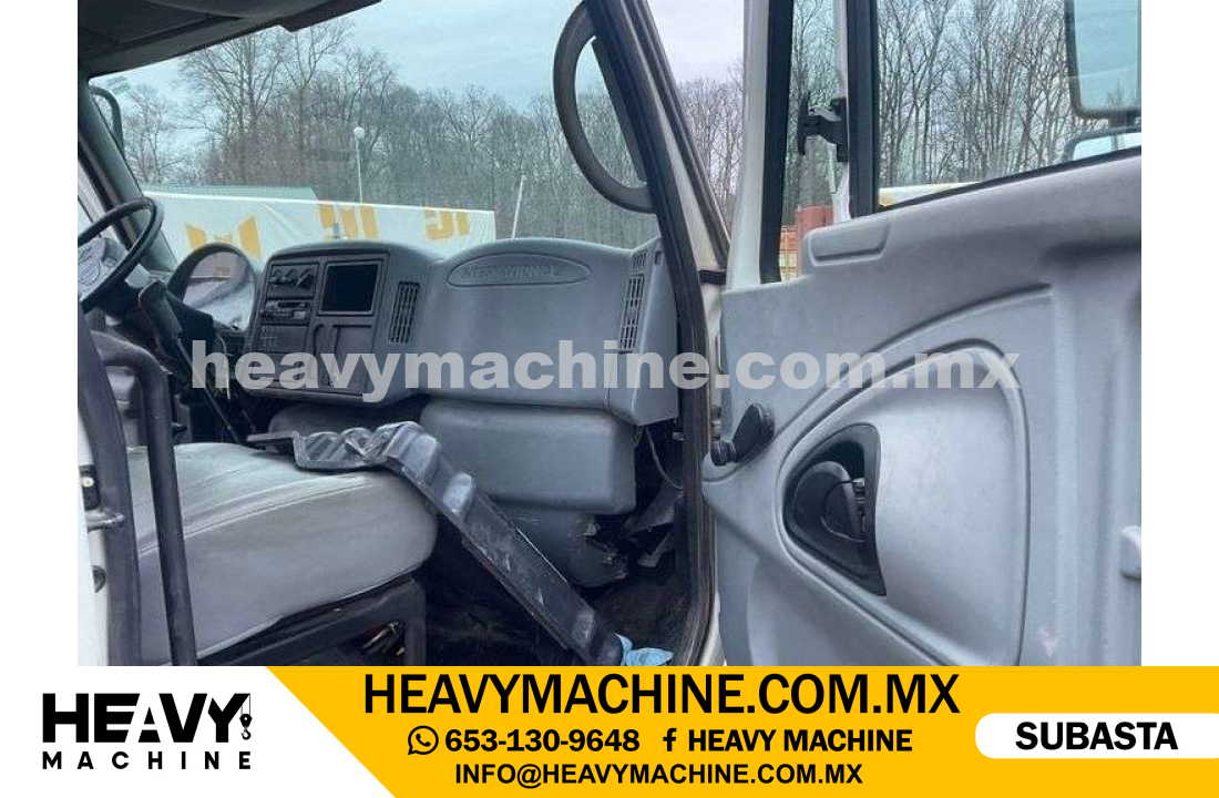 Grúa Titán 2007 INTERNATIONAL 4300