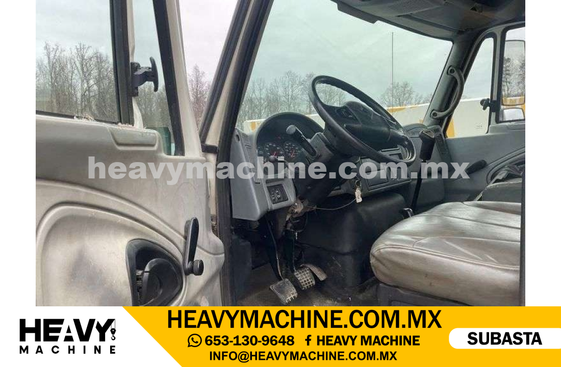 Grúa Titán 2007 INTERNATIONAL 4300