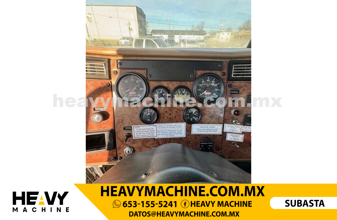 Grúa Titán 2007 PETERBILT 33