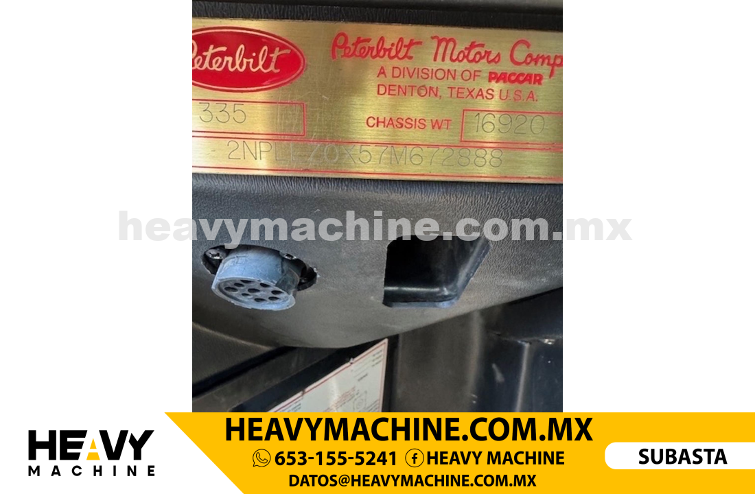 Grúa Titán 2007 PETERBILT 33