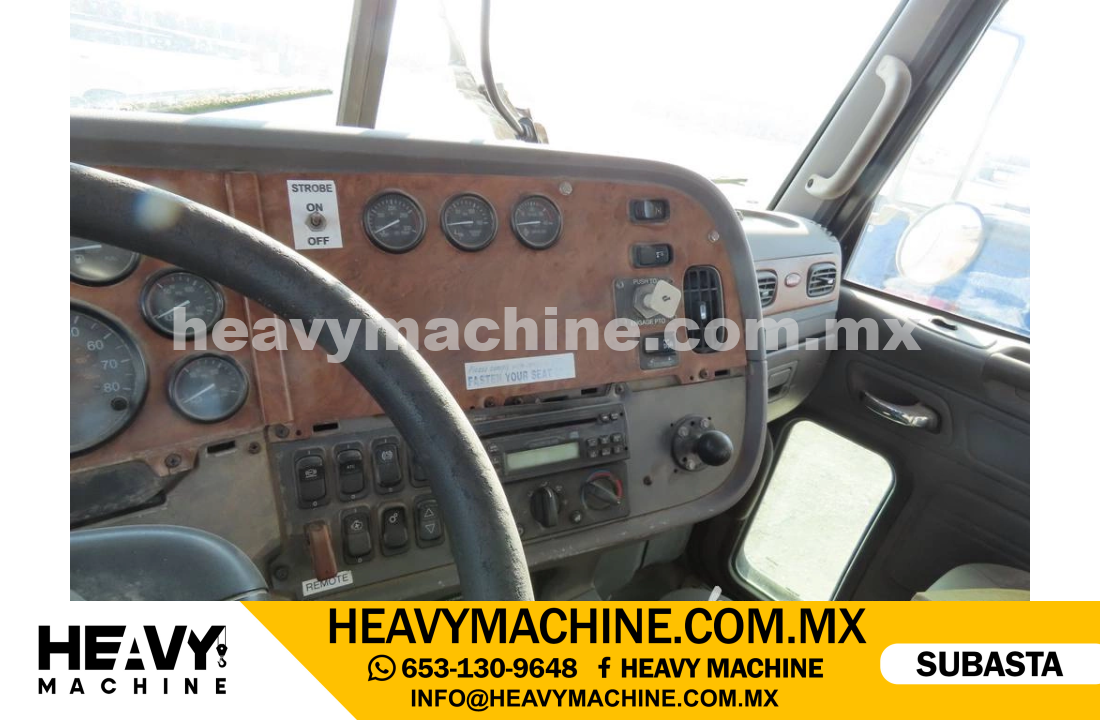 Grúa Titán 2007 PETERBILT 357