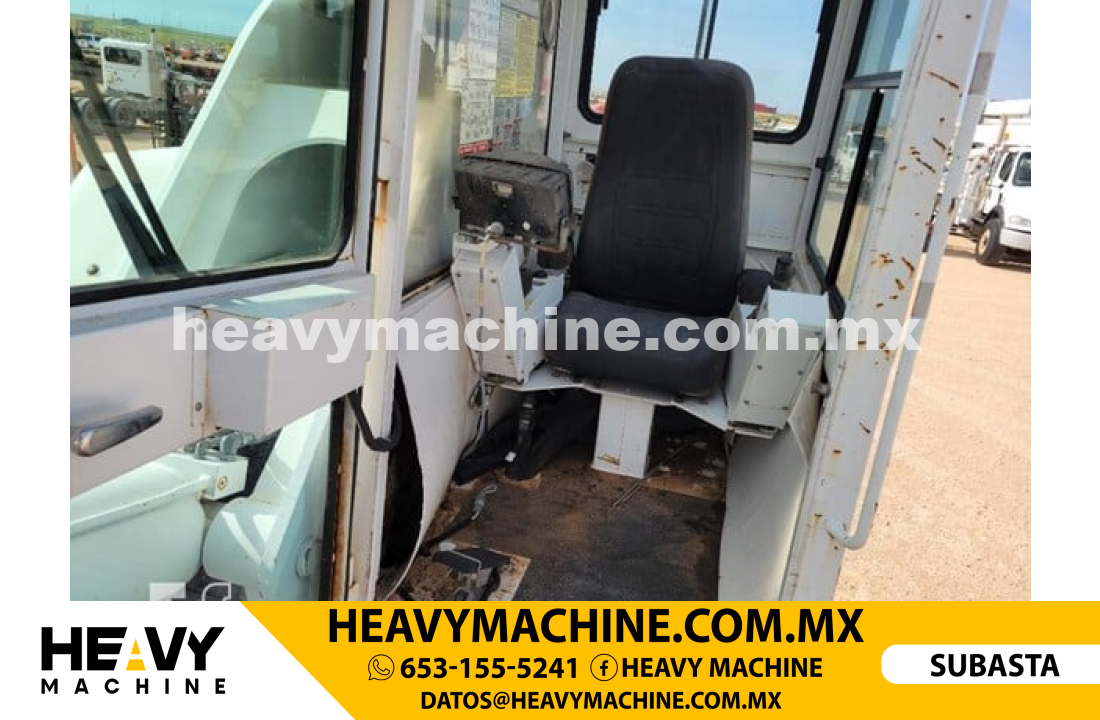 Grúa Titán 2007 Peterbilt 340