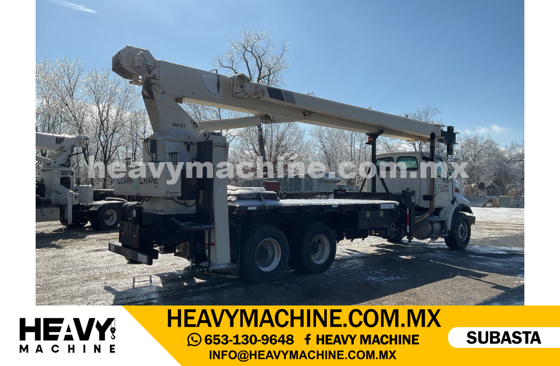 Grúa Titán 2007 STERLING L8500