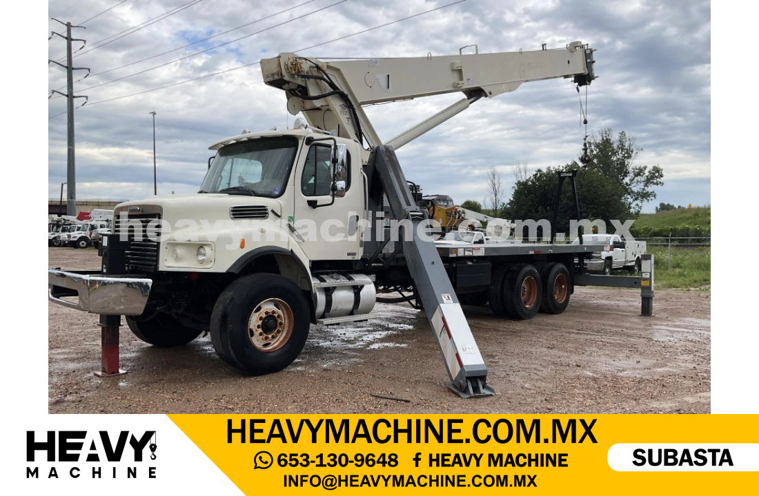 Grúa Titán 2008 FREIGHTLINER M2106